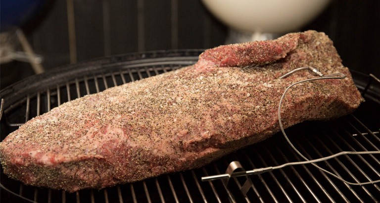 brisket on smoker with fat side up