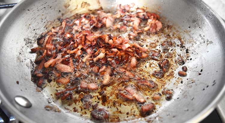 crispy fried bacon bits