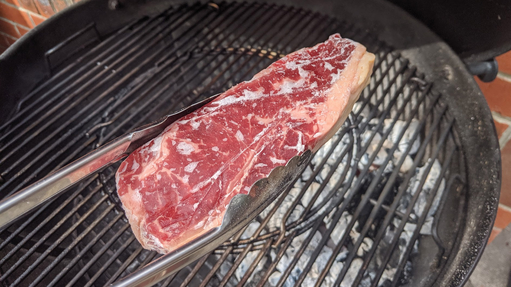 https://www.smokedbbqsource.com/wp-content/uploads/2019/09/how-to-grill-frozen-steaks.jpg