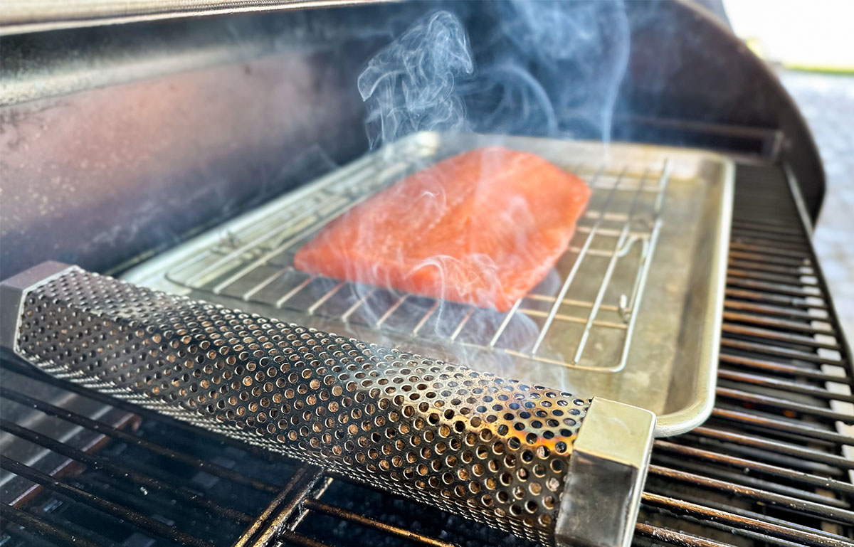 salmon cold smoking with smoke tube