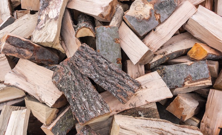 wood logs for smoking