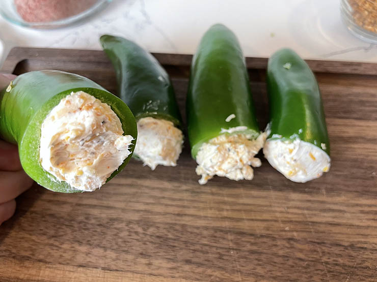 jalapeño peppers stuffed with cheese