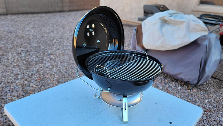 Weber Jumbo Joe charcoal grill with open lid