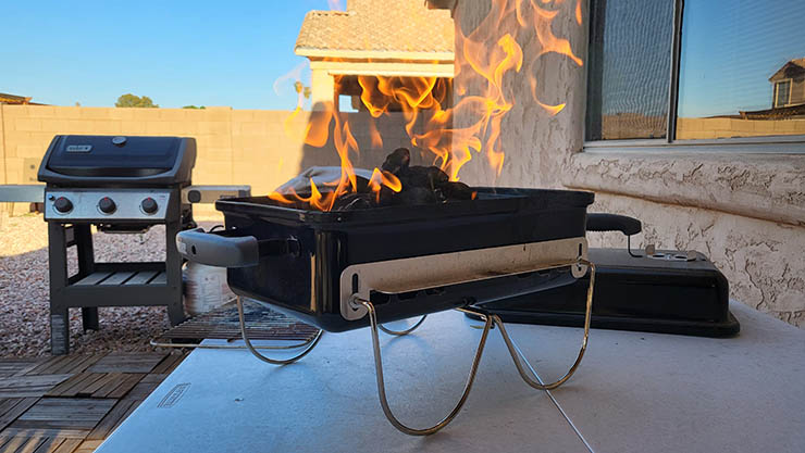 charcoal burning on the weber go-anywhere