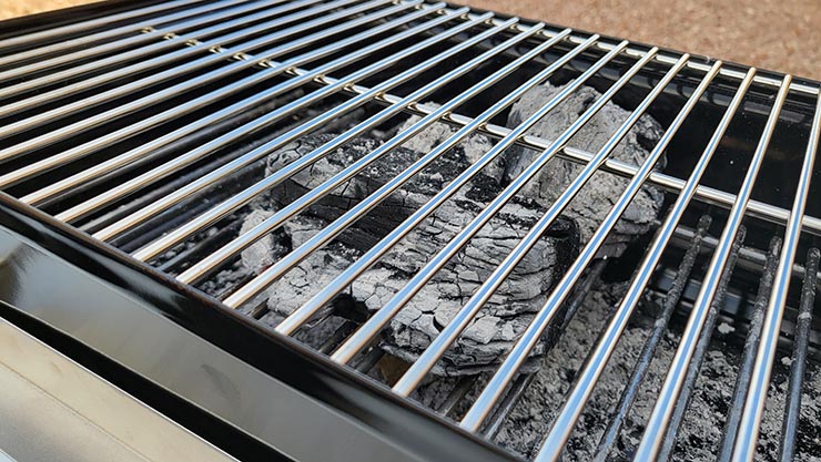 weber go-anywhere grill grates close up