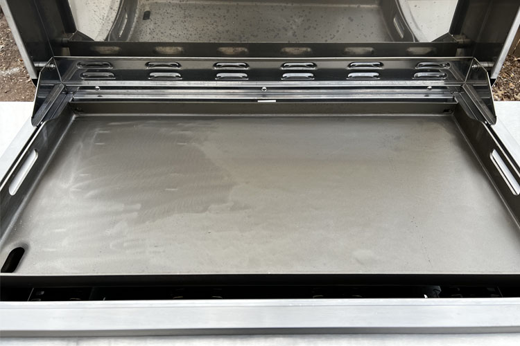 brand new clean silver griddle