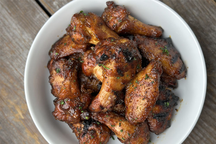 a bowl of wings