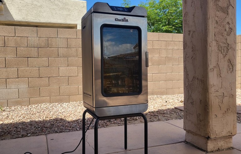 char-broil deluxde digital electric smoker on stand.