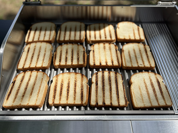 the bread test on the Char Broil Edge electric grill