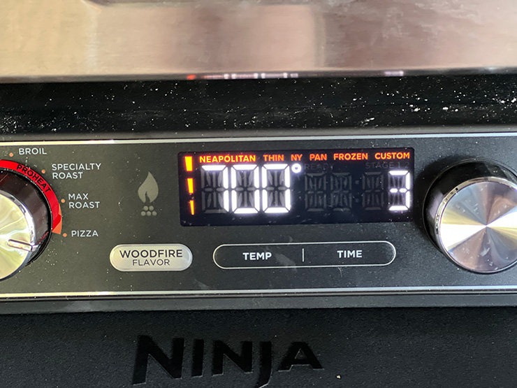 Ninja Woodfire Outdoor Oven temperature display