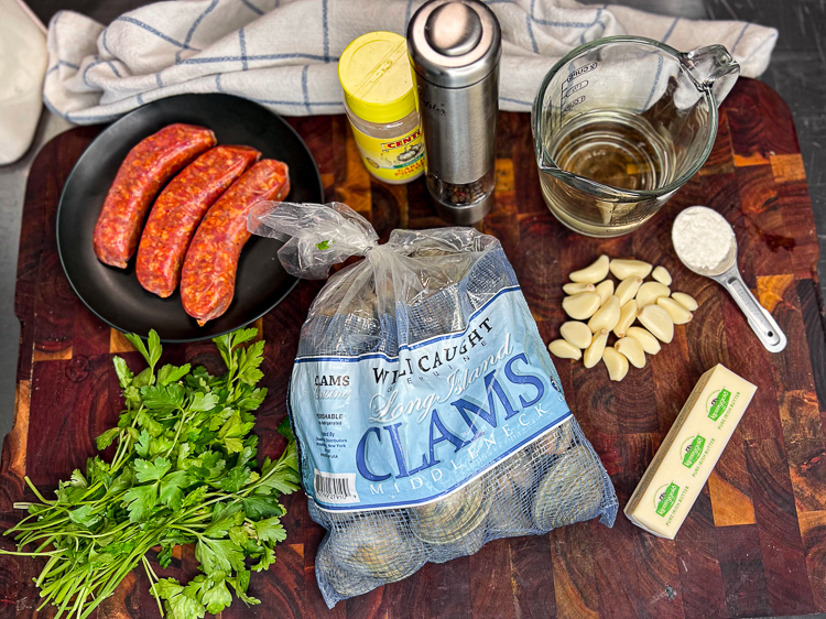 garlic clams and chorizo ingredients