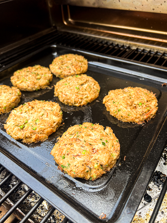 smoked crab cakes in the smoker