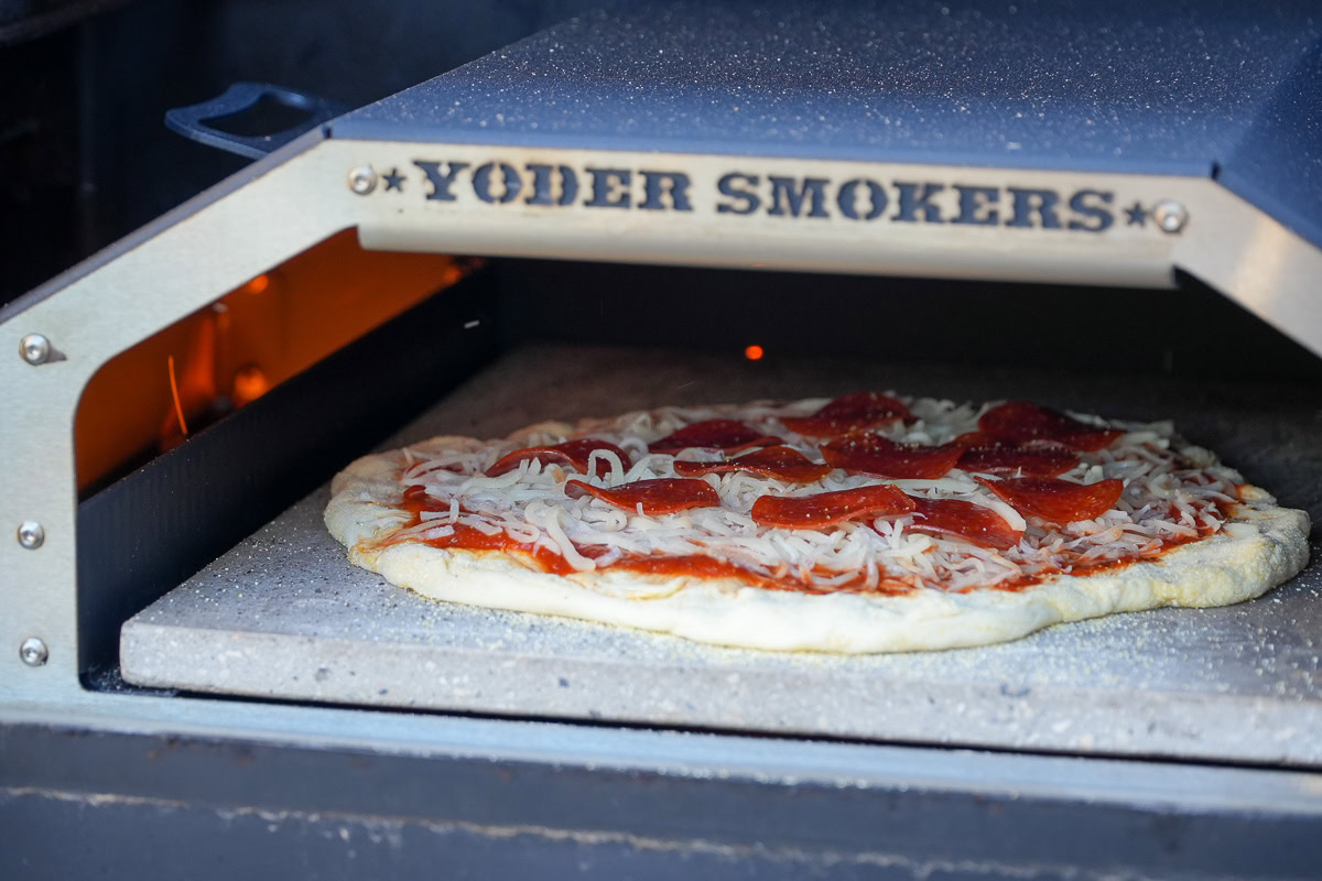 Yoder Pizza Yoder Wood-fired Pizza Oven Review: Can You Really Make Great Pizza on ...